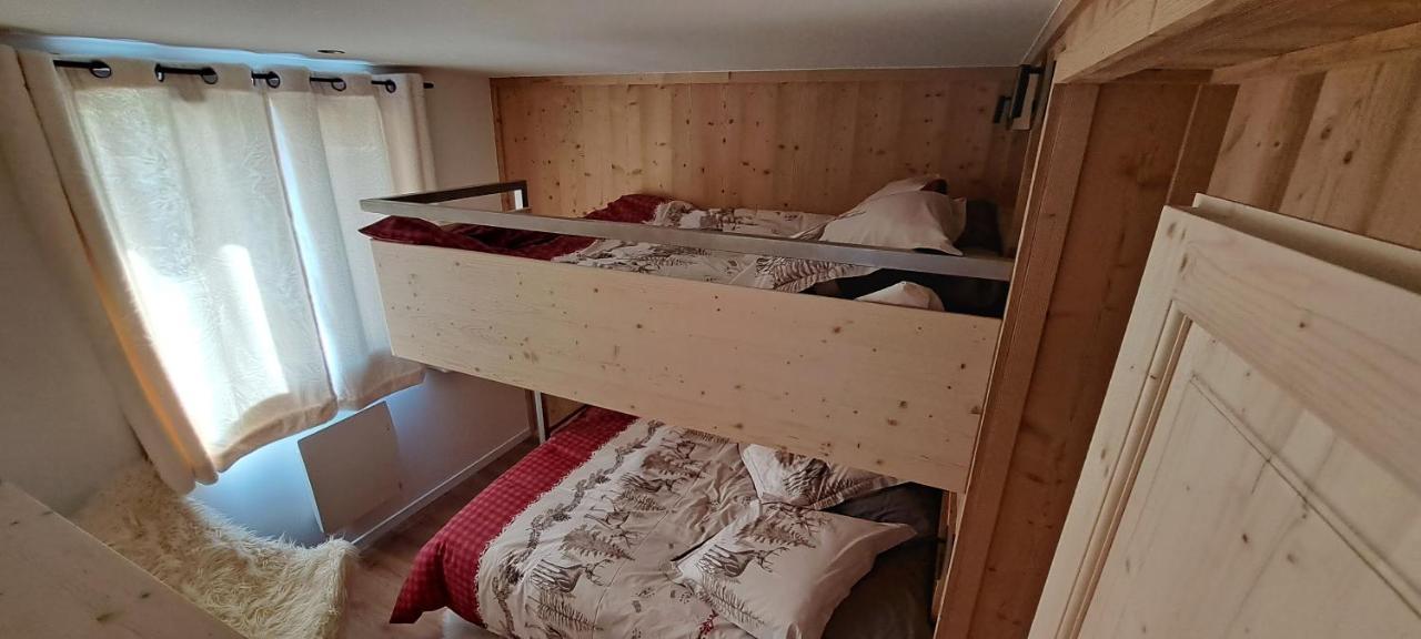 Bas De Chalet Noemae エーヌ エクステリア 写真